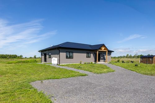 292 Kyes Rd S, Lansdowne, ON, K0E1L0 | Card Image