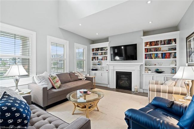 3814 Ryan Ave, House other with 4 bedrooms, 4 bathrooms and 3 parking in Crystal Beach ON | Image 12