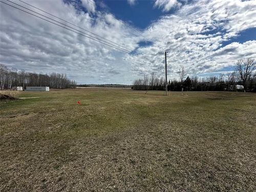 70 Lee Side Dr, Lac Du Bonnet RM, MB, R0E0B4 | Card Image