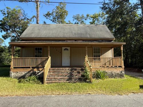 214 Wisenbaker Ln, Valdosta, GA, 31601-6081 | Card Image