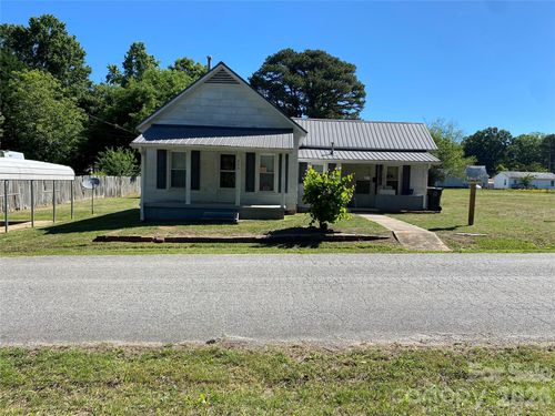 306 Howell St, Cherryville, NC, 28021-2717 | Card Image