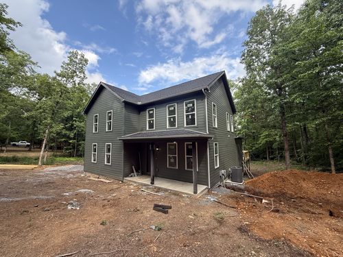 10022 Forest Ln, Bon Aqua, TN, 37025-1564 | Card Image