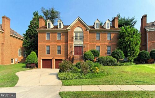 7204 Quiet Cv, Annandale, VA, 22003-2574 | Card Image