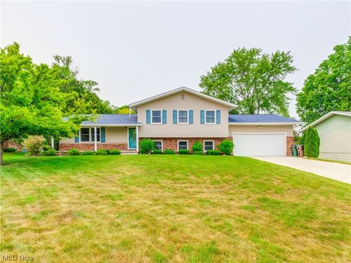 432 Bath Hills Boulevard, Bath, OH, 44333 | Card Image