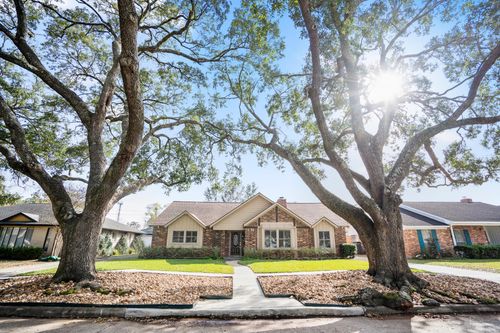 6203 Cheena Dr, Houston, TX, 77096-4616 | Card Image