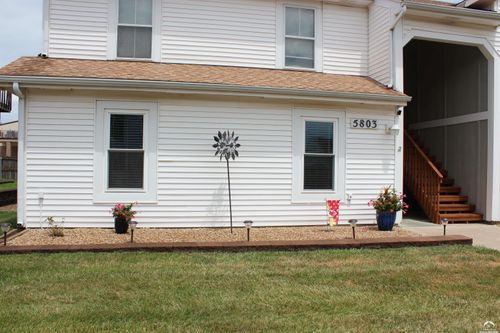 apt-1-5803 Sw 22nd Ter, Topeka, KS, 66614-1888 | Card Image