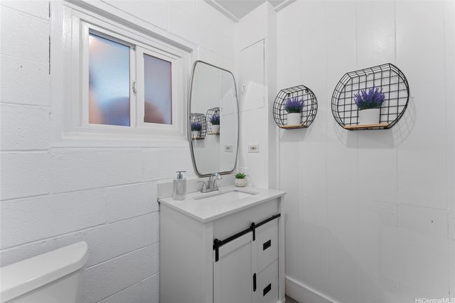 54-257 Kaipapau Loop, Home with 7 bedrooms, 4 bathrooms and 6 parking in Hauula HI | Image 23