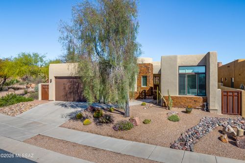 990 W Par Four Drive, Oro Valley, AZ, 85755 | Card Image