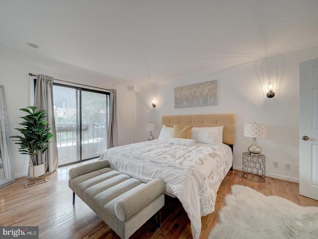 APT-23 - 1715 15 Th St Nw, Condo with 2 bedrooms, 2 bathrooms and null parking in WASHINGTON DC | Image 8