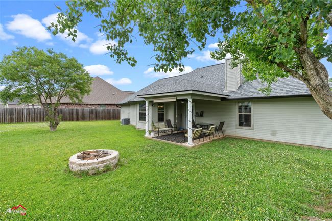 152 Lola Cir, House other with 3 bedrooms, 2 bathrooms and null parking in Benton LA | Image 13
