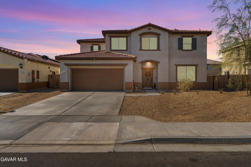 2903 La Calle Sabio Ave, Rosamond, CA, 93560-5981 | Card Image