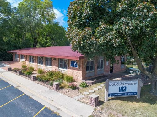 1224 N Nokomis Ne, Alexandria, MN, 56308-5072 | Card Image