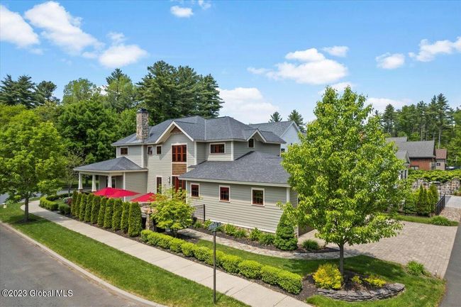 20 Oak Ridge Blvd, House other with 4 bedrooms, 4 bathrooms and 6 parking in Saratoga Springs NY | Image 42