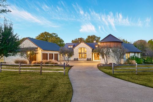 4951 Bridle Bit Rd, Flower Mound, TX, 75022-6547 | Card Image