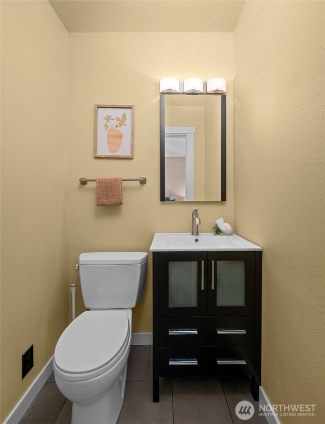 Half bath in primary | Image 14