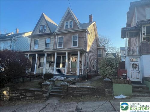95 Center Ave, Jim Thorpe, PA, 18229-1201 | Card Image