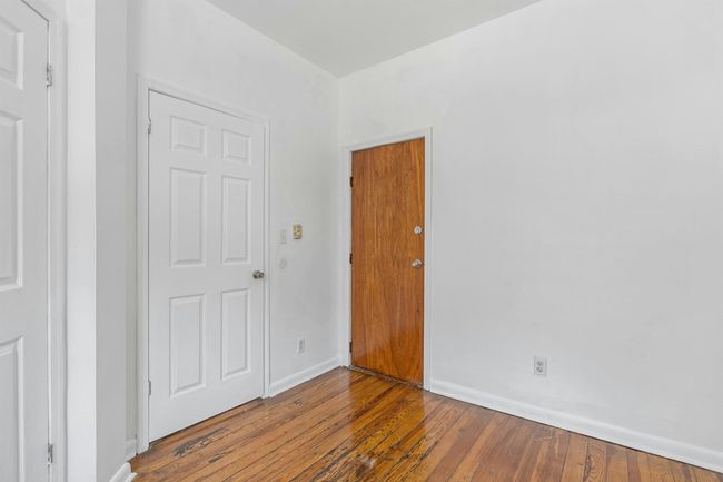 372 Summit Ave, Home with 0 bedrooms, 0 bathrooms and null parking in JC, Journal Square NJ | Image 7