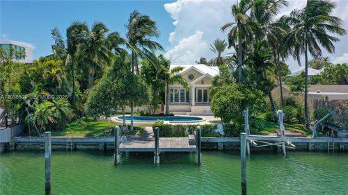 621 N Mashta Dr, Key Biscayne, FL, 33149-1720 | Card Image