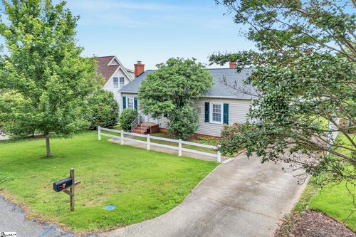 23 Fore Ave, Greenville, SC, 29607-3217 | Card Image