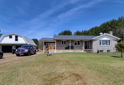 336 Bennet Rd, Warren, ON, P0H2N0 | Card Image