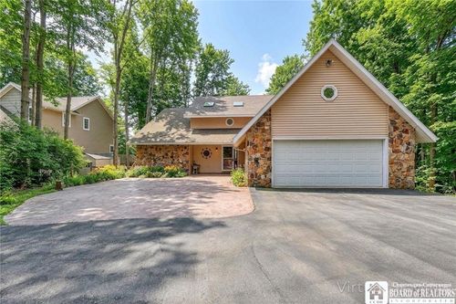 5464 Crestwood Rd, Bemus Point, NY, 14712-9631 | Card Image