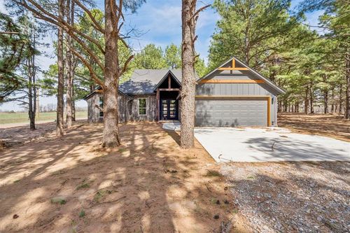 9380 Tallpines Road, Noble, OK, 73086 | Card Image