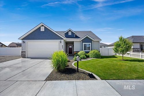 823 Craven Ave, Buhl, ID, 83316-1813 | Card Image