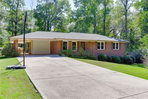 398 Lockridge Ln, Lawrenceville, GA, 30046-6135 | Card Image