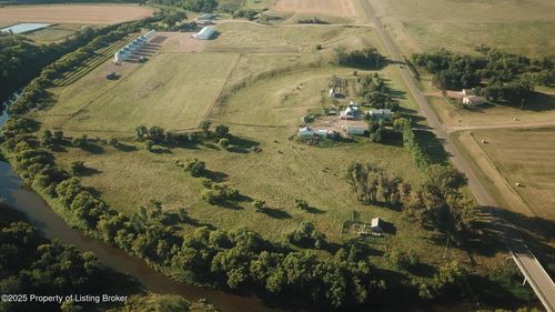 3814 100m Ave Sw, Gladstone, ND, 58630-9704 | Card Image