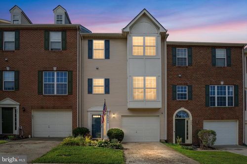 545 Sparkleberry Ter Ne, LEESBURG, VA, 20176-4050 | Card Image