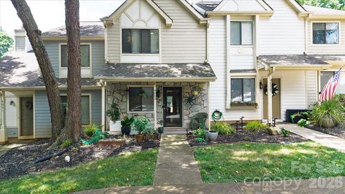 4053 N Course Dr, Charlotte, NC, 28277-7611 | Card Image