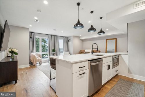apt-f1-1224 N 26th St, PHILADELPHIA, PA, 19121-5264 | Card Image