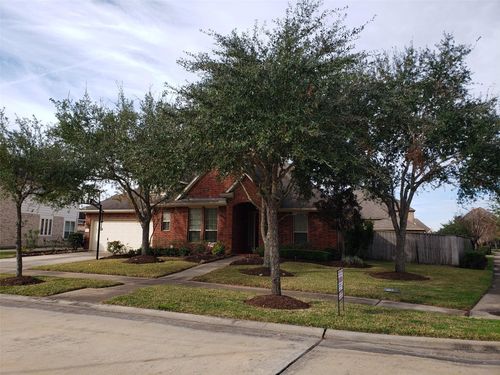 5402 Valley Country Ln, Sugar Land, TX, 77479-4537 | Card Image