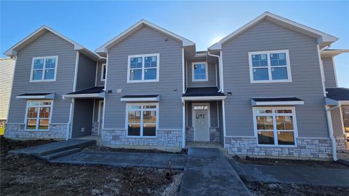 unit-c-4671 Herbert Hoover Hwy Se, Iowa City, IA, 52240-8435 | Card Image