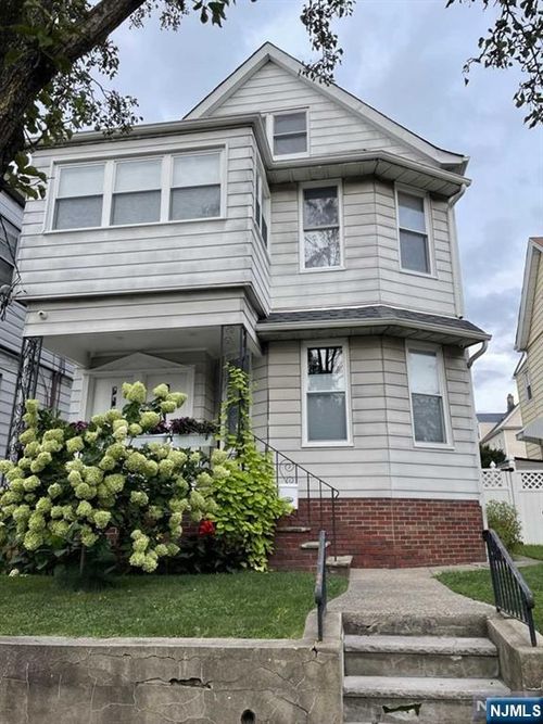 42 Spencer Pl, Garfield, NJ, 07026-1916 | Card Image