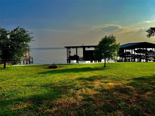 100 Bridgelanding, Onalaska, TX, 77360-7299 | Card Image