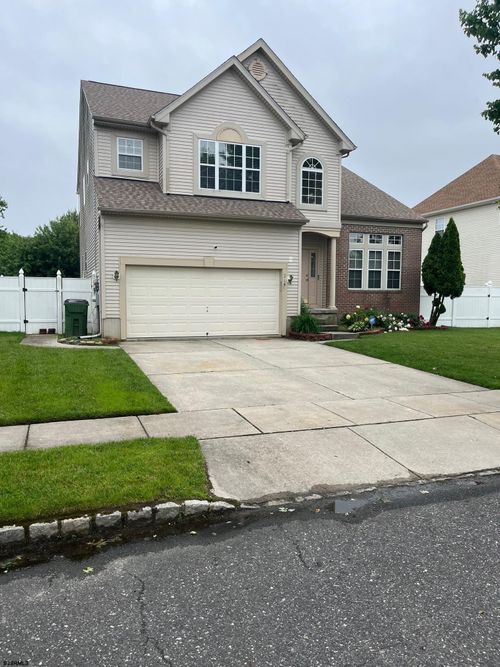 214 E Kennedy Dr, Egg Harbor Township, NJ, 08234 | Card Image