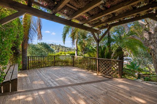 38 Pine Dr, SANTA BARBARA, CA, 93105-4126 | Card Image