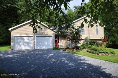 5557 lake front close | Image 2