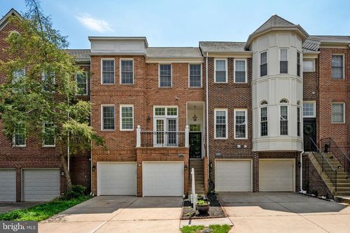 47697 Whirlpool Sq, STERLING, VA, 20165-7494 | Card Image