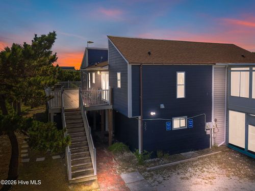 205 Oyster Ln, N Topsail Beach, NC, 28460-9542 | Card Image