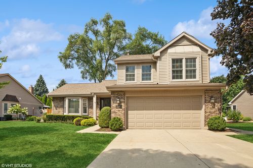 116 N Bristol Dr, Bloomingdale, IL, 60108-2553 | Card Image