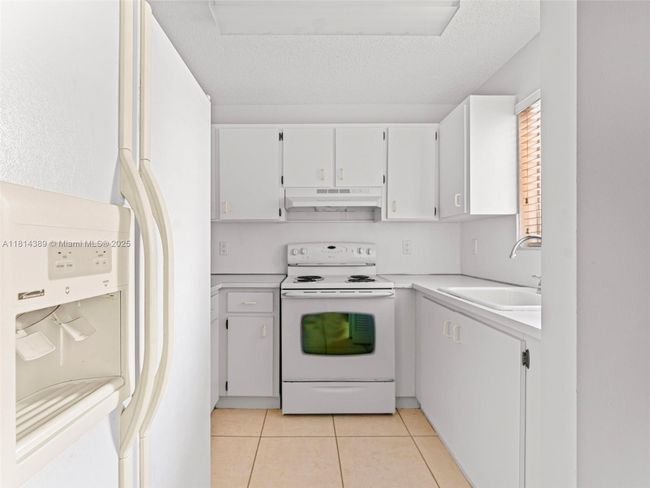 APT-204 - 7905 W 30 Th Ct, Condo with 1 bedrooms, 1 bathrooms and null parking in Hialeah FL | Image 4