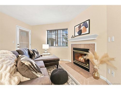 103-31719 Rocky Village Dr, Evergreen, CO, 80439-7542 | Card Image