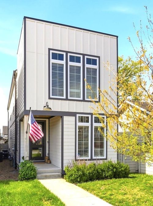 b-6215 New York Ave, Nashville, TN, 37209-1335 | Card Image