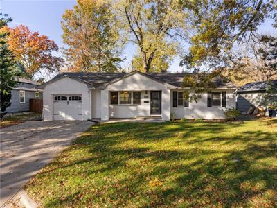 11402 Elmwood Avenue, House other with 4 bedrooms, 3 bathrooms and null parking in Kansas City MO | Image 2