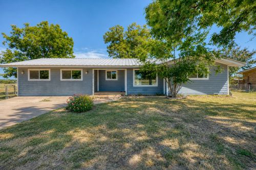 1207 W Haynie Street, Llano, TX, 78643 | Card Image