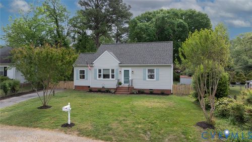 1215 Santa Anna Rd, Henrico, VA, 23229-5731 | Card Image