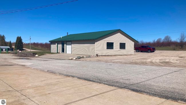 9821 N Us Highway 31, Home with 0 bedrooms, 0 bathrooms and null parking in Ellsworth MI | Image 6