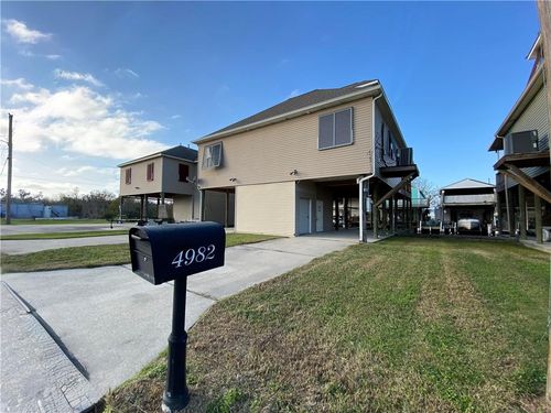 4982 Kaylee Street, Barataria, LA, 70036 | Card Image